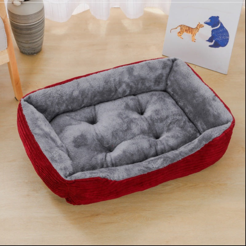 Lit canapé carré en peluche apaisant pour petits et moyens chiens et chats — maison confort