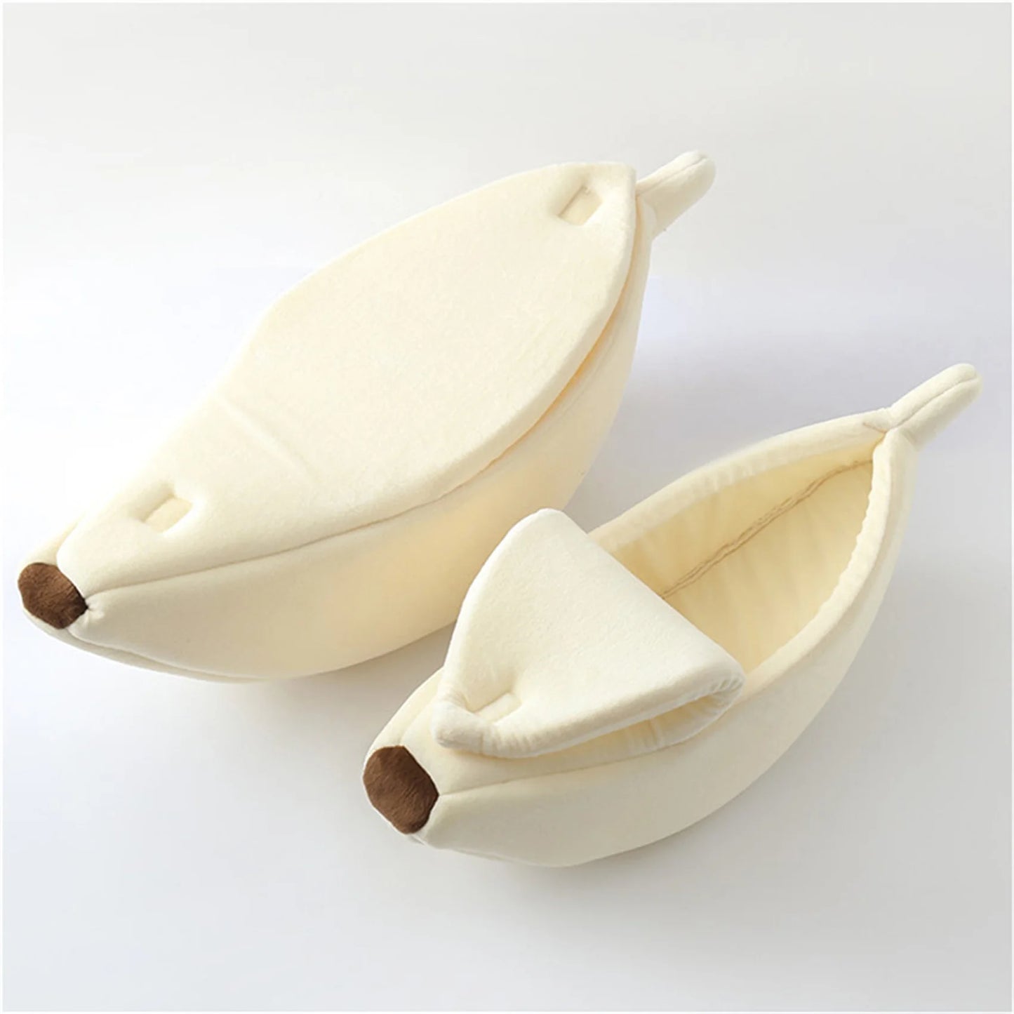 Lit banane original pour chat et petit chien — forme créative et confortable