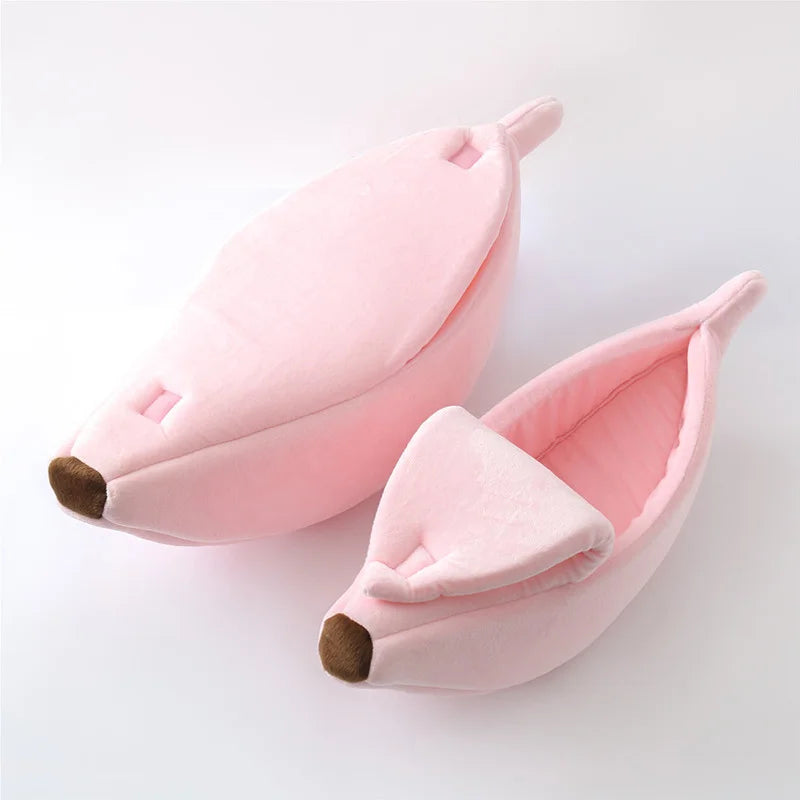 Lit banane original pour chat et petit chien — forme créative et confortable