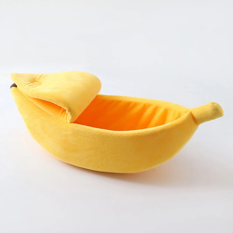 Lit banane original pour chat et petit chien — forme créative et confortable