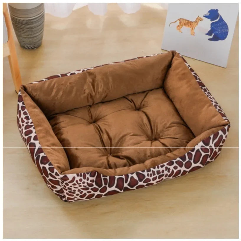 Lit canapé carré en peluche apaisant pour petits et moyens chiens et chats — maison confort