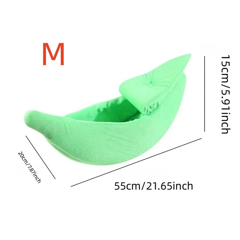 Lit banane original pour chat et petit chien — forme créative et confortable