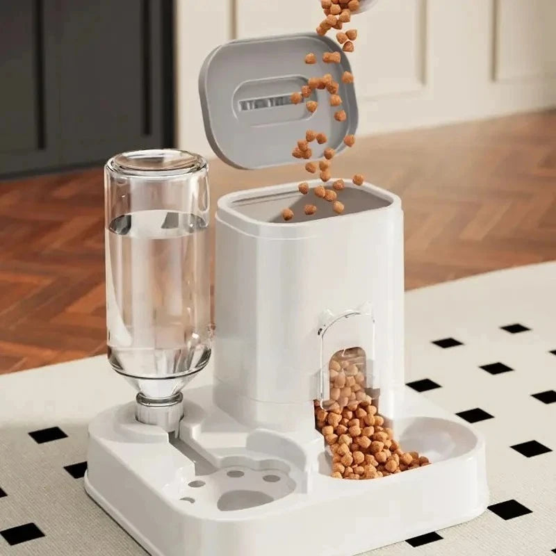 Distributeur d'eau automatique avec bassin nourriture intégré sans pile — design une pièce pour chats et chiens