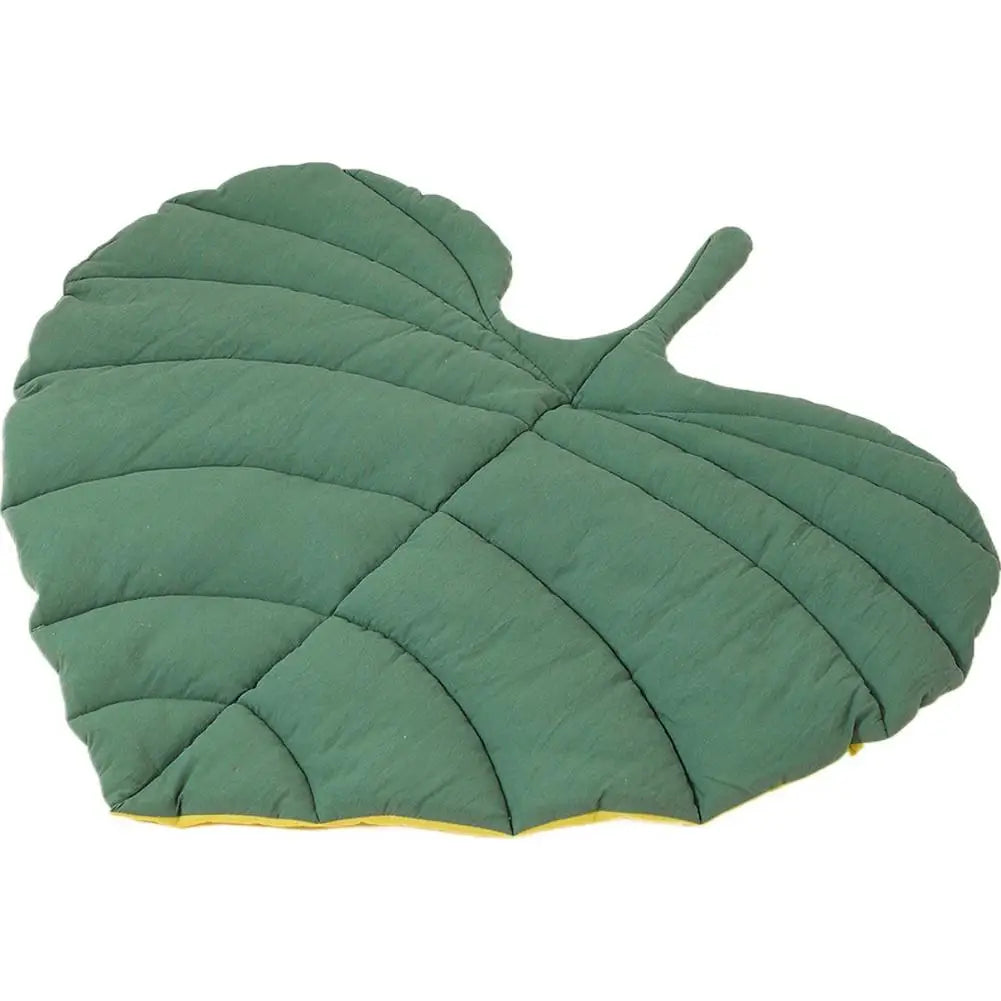 Leaf‑Shaped Pet Sleeping Mat 4‑Season Soft Quilted Cat Dog Bed Pad Room Decor Floor Rug Washable Puppy Kitten Floor Cushion